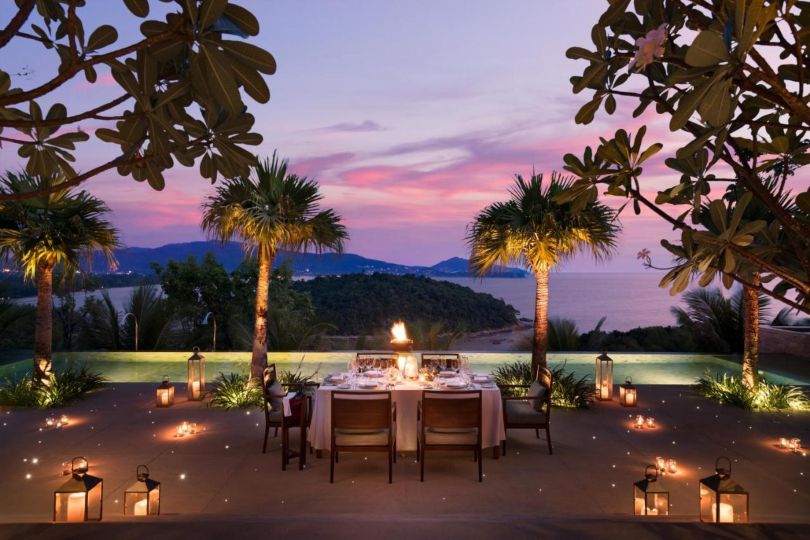 Romantic dining at Anantara Layan