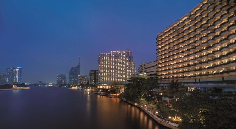 Shangri La Bangkok sunset view