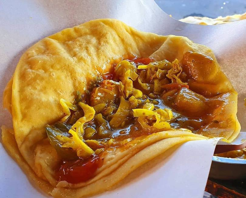 Plate of Dhal Puri in Mauritius