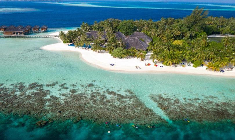Island view of Vilamendhoo Maldives
