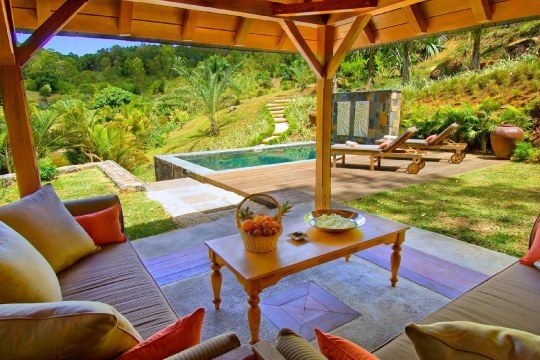 Private pool suite in Lakaz Chamarel Lodge