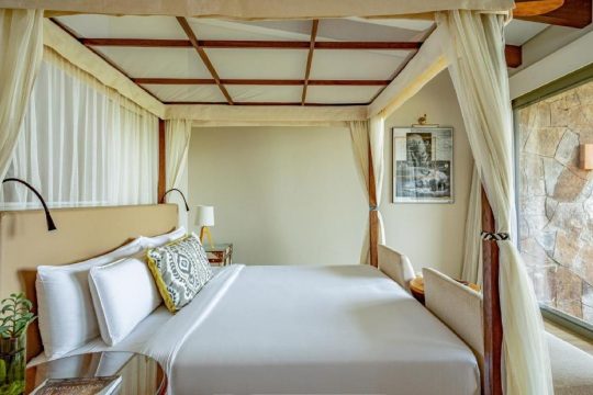 Interior room in Meliá Serengeti Loge